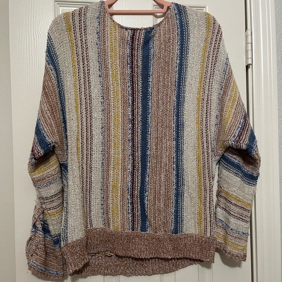 Buckle Jolt Vertical Striped Sweater. Size Small. - Picture 7 of 7